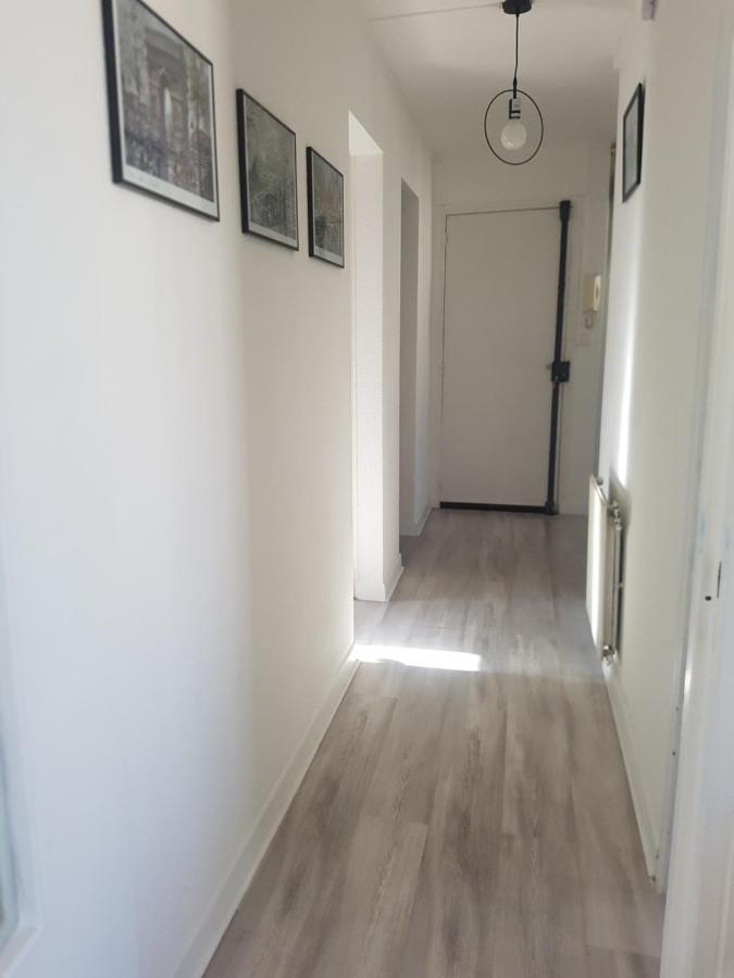 تارْب Logement Entier - Appartement T4 Hypercentre Dans Une Rue Calme - Stationnement Gratuit المظهر الخارجي الصورة